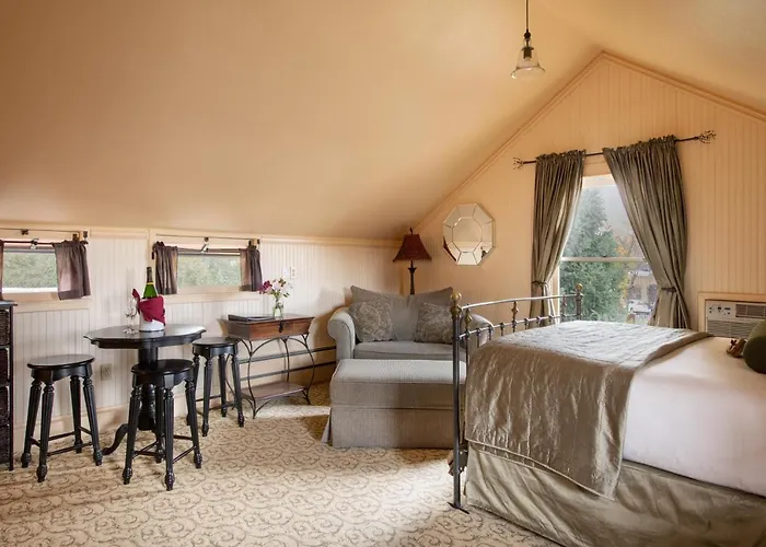 Mini-hôtel Chamberlin 4*